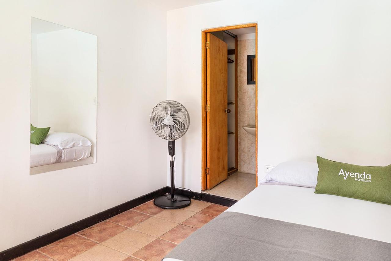 Hotel Premium Real Medellin Ngoại thất bức ảnh