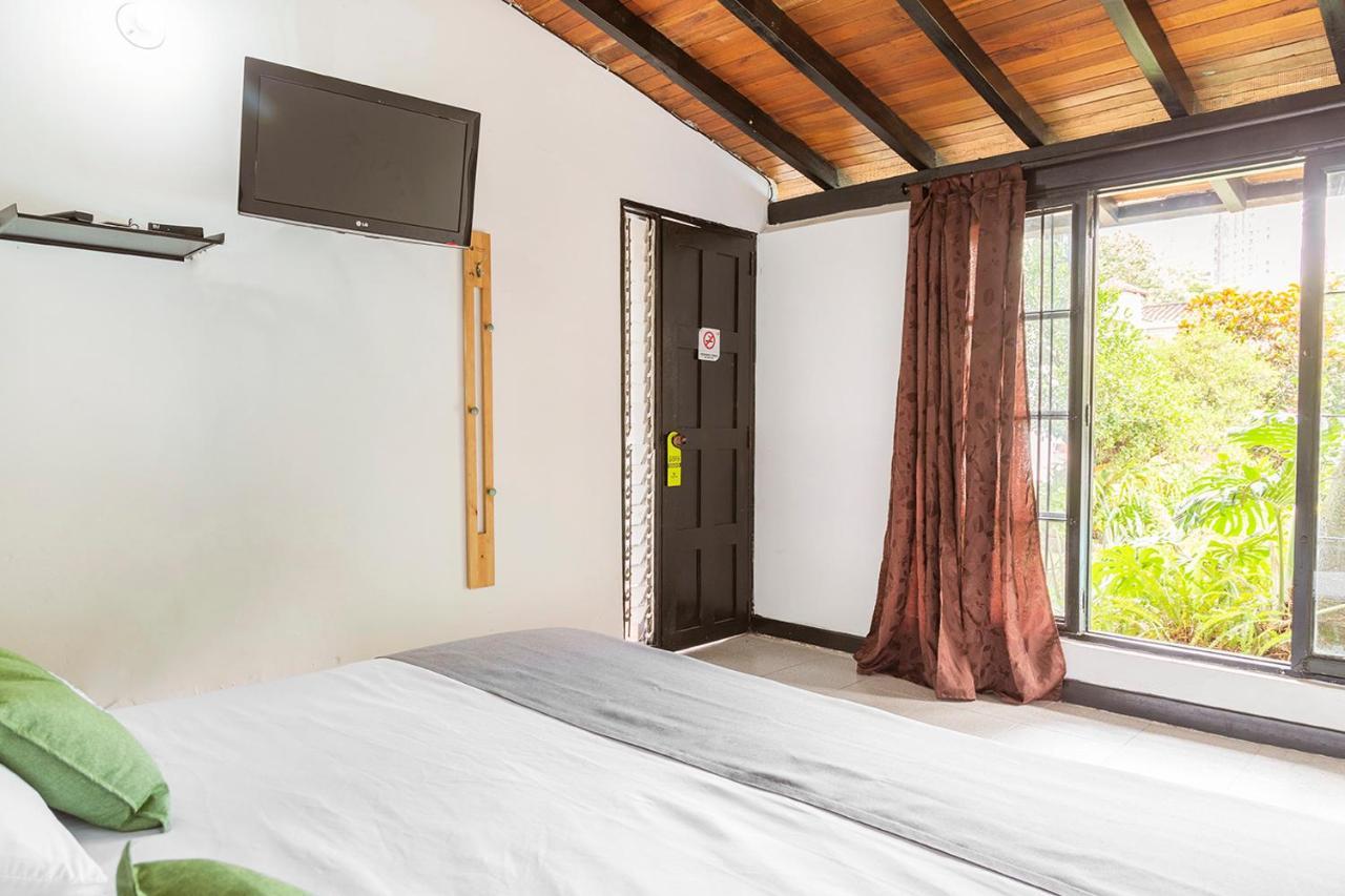 Hotel Premium Real Medellin Ngoại thất bức ảnh