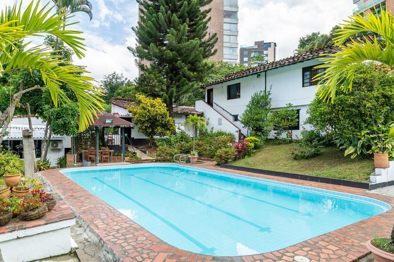 Hotel Premium Real Medellin Ngoại thất bức ảnh