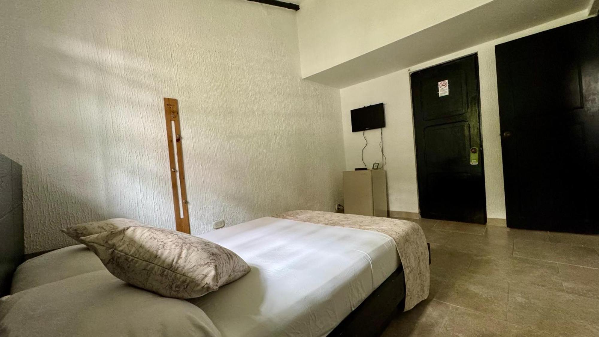 Hotel Premium Real Medellin Ngoại thất bức ảnh
