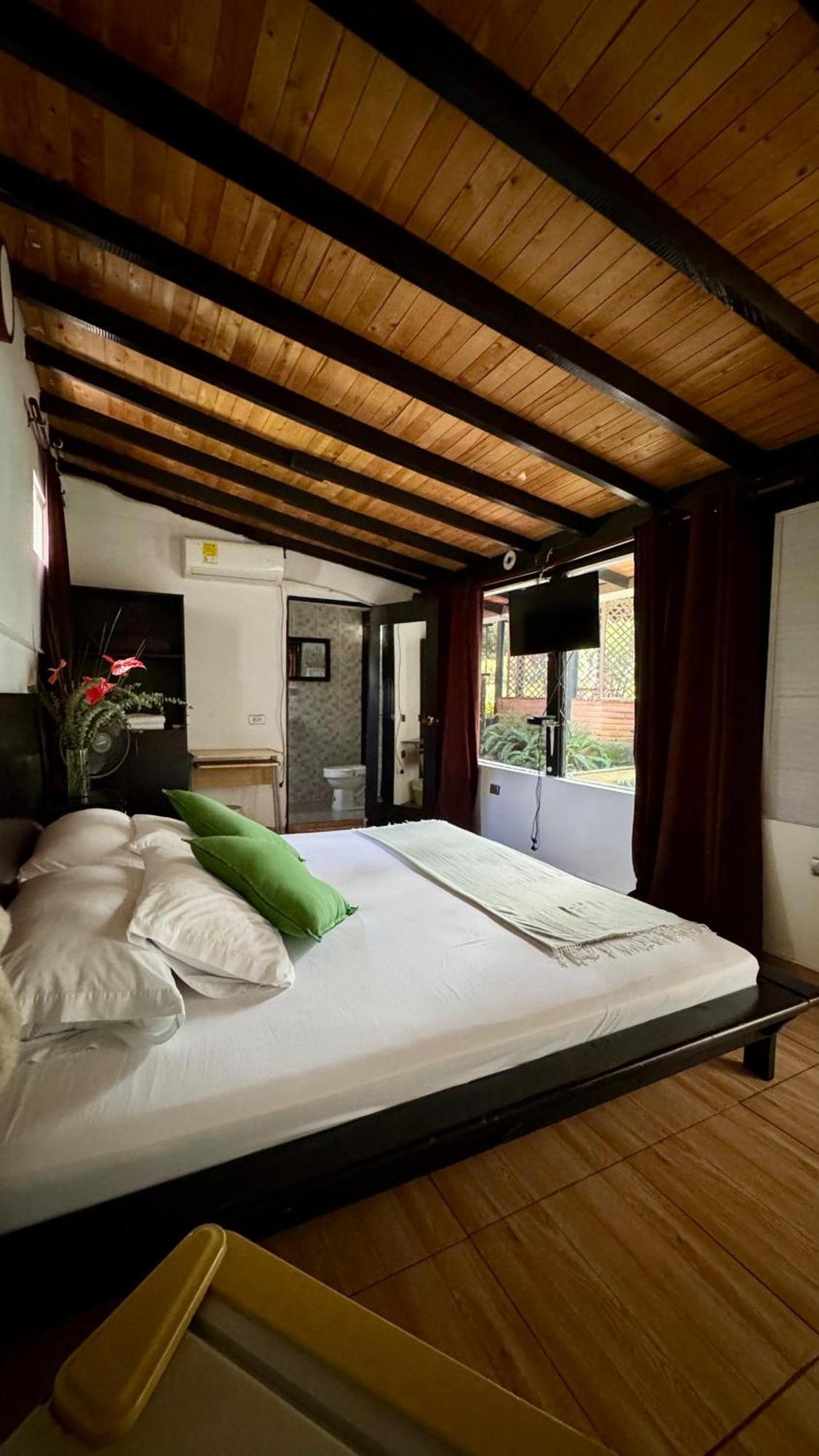 Hotel Premium Real Medellin Ngoại thất bức ảnh