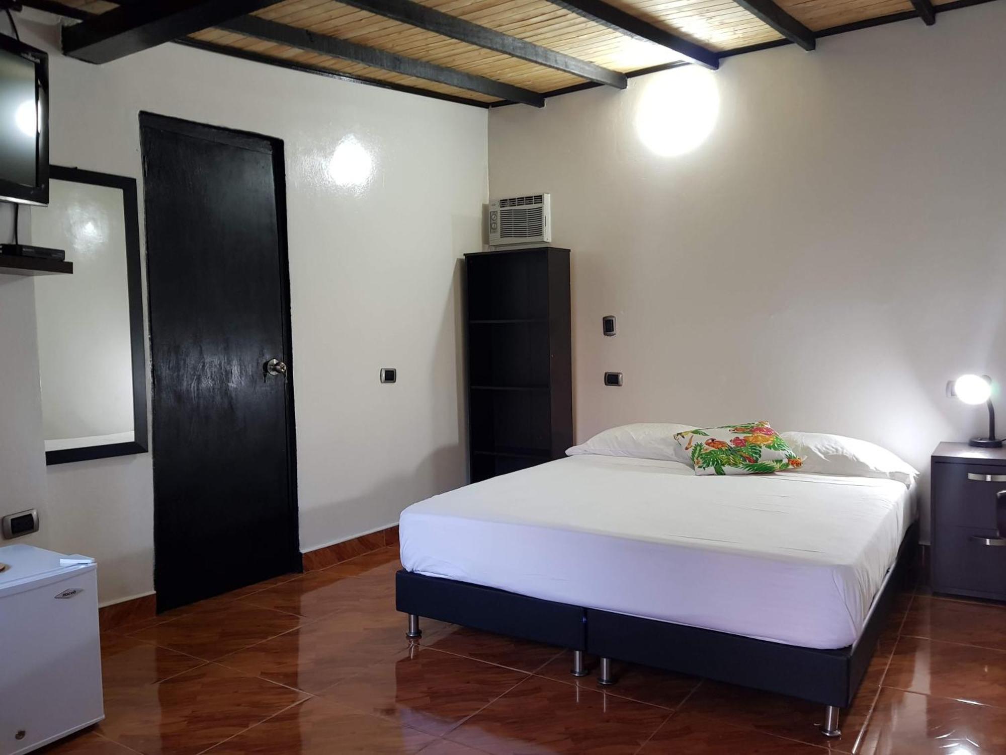 Hotel Premium Real Medellin Ngoại thất bức ảnh