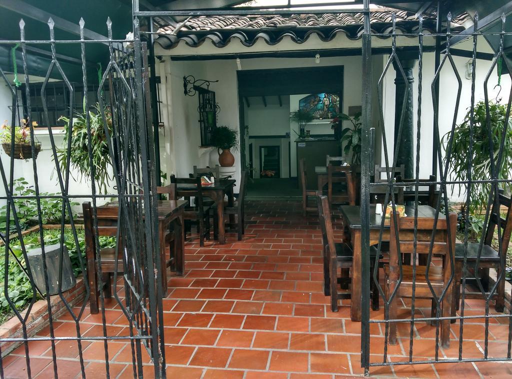Hotel Premium Real Medellin Ngoại thất bức ảnh