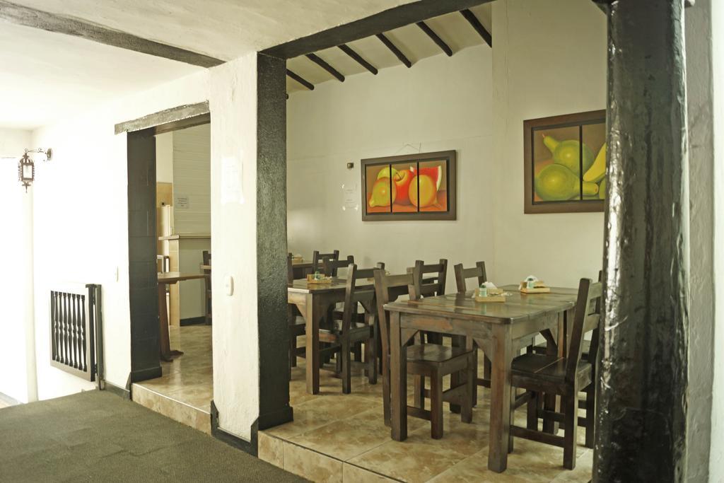 Hotel Premium Real Medellin Ngoại thất bức ảnh