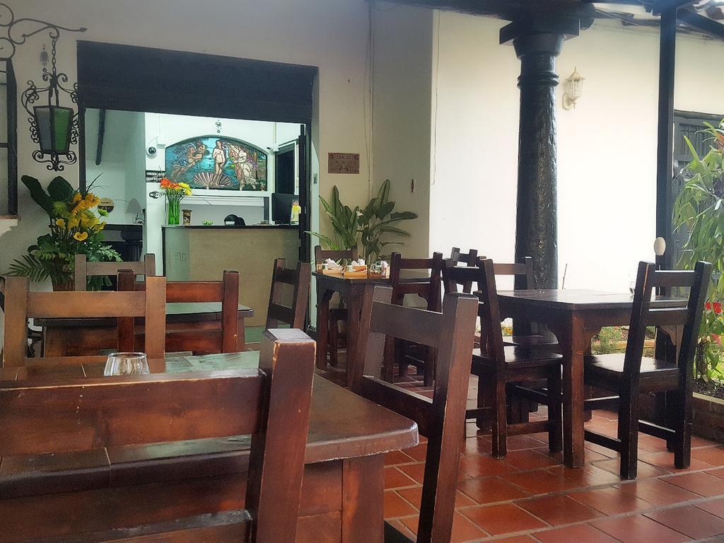 Hotel Premium Real Medellin Ngoại thất bức ảnh